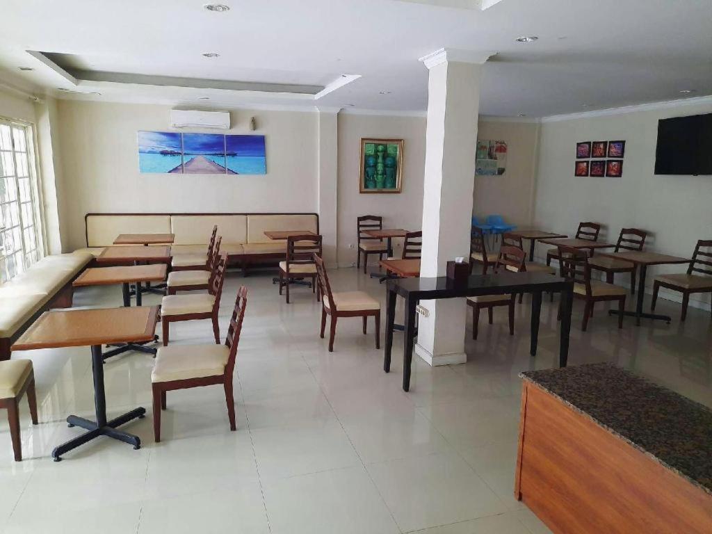 Bella Hotel Surabaya Eksteriør billede