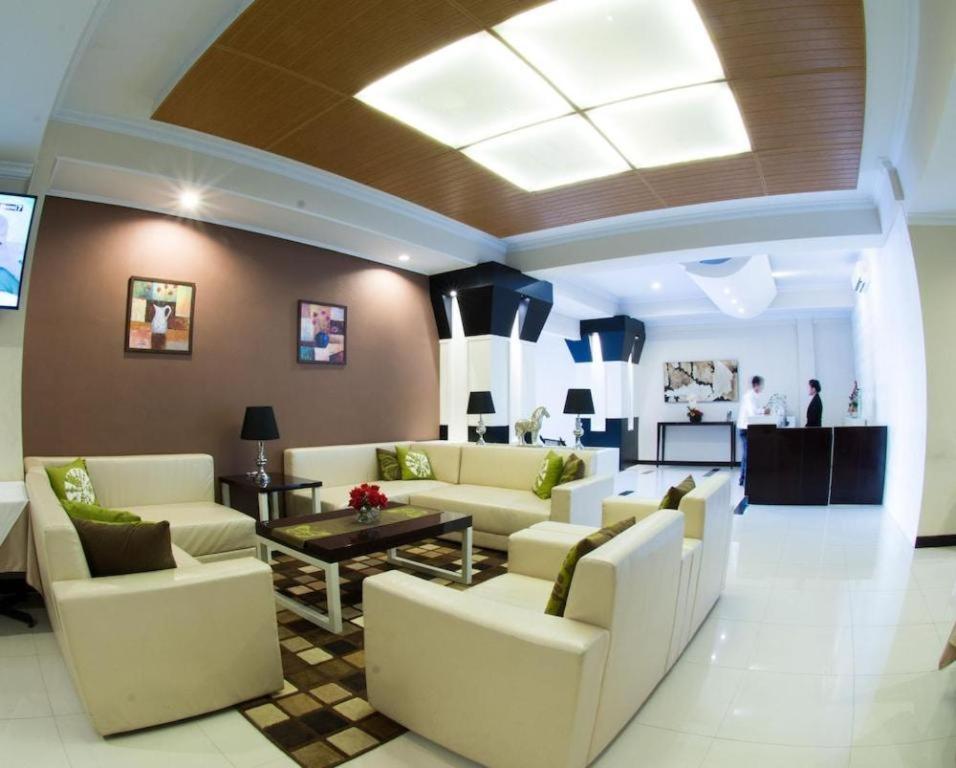 Bella Hotel Surabaya Eksteriør billede