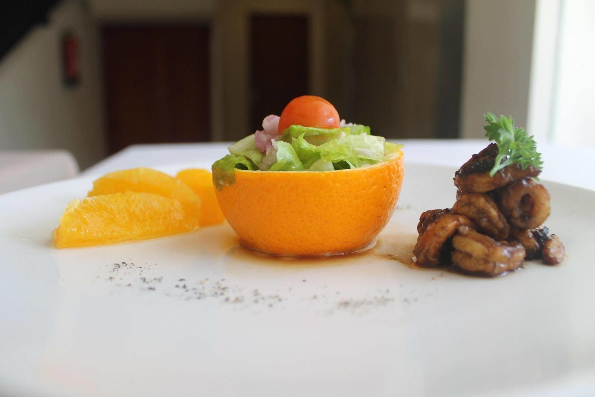 Bella Hotel Surabaya Eksteriør billede